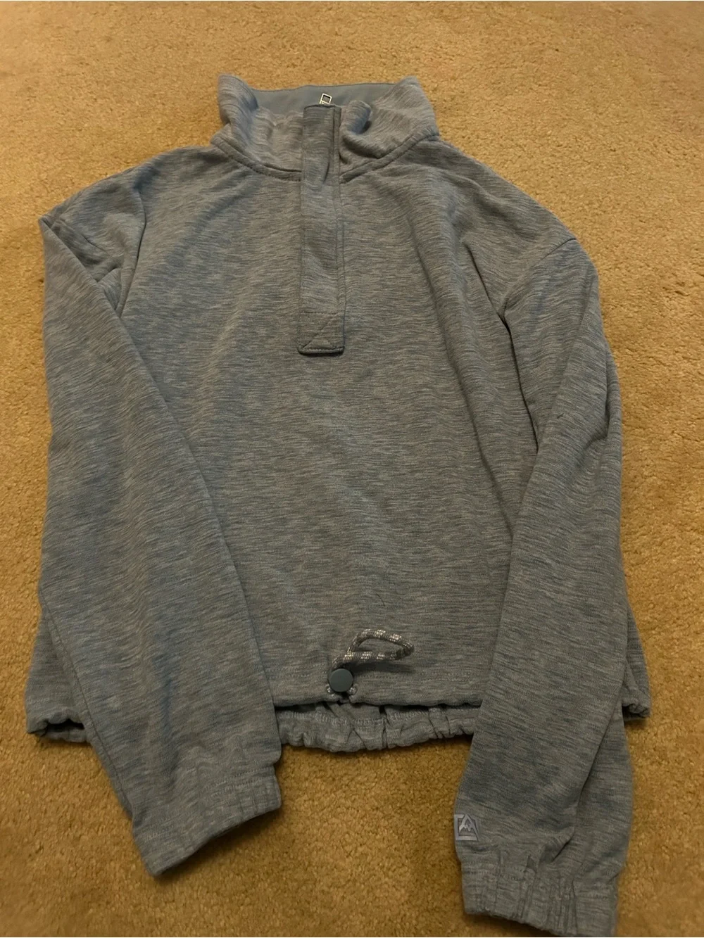 Womens athletic sweatshirts
